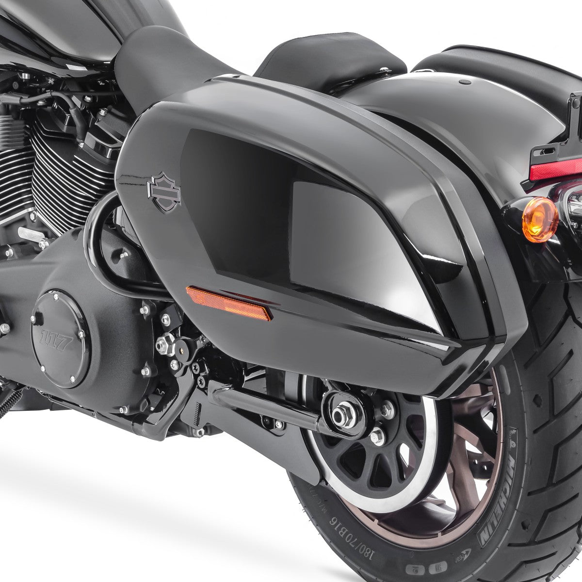 Aparatoare pentru Topcase compatibile cu Harley Davidson Softail Low Rider ST 22-23